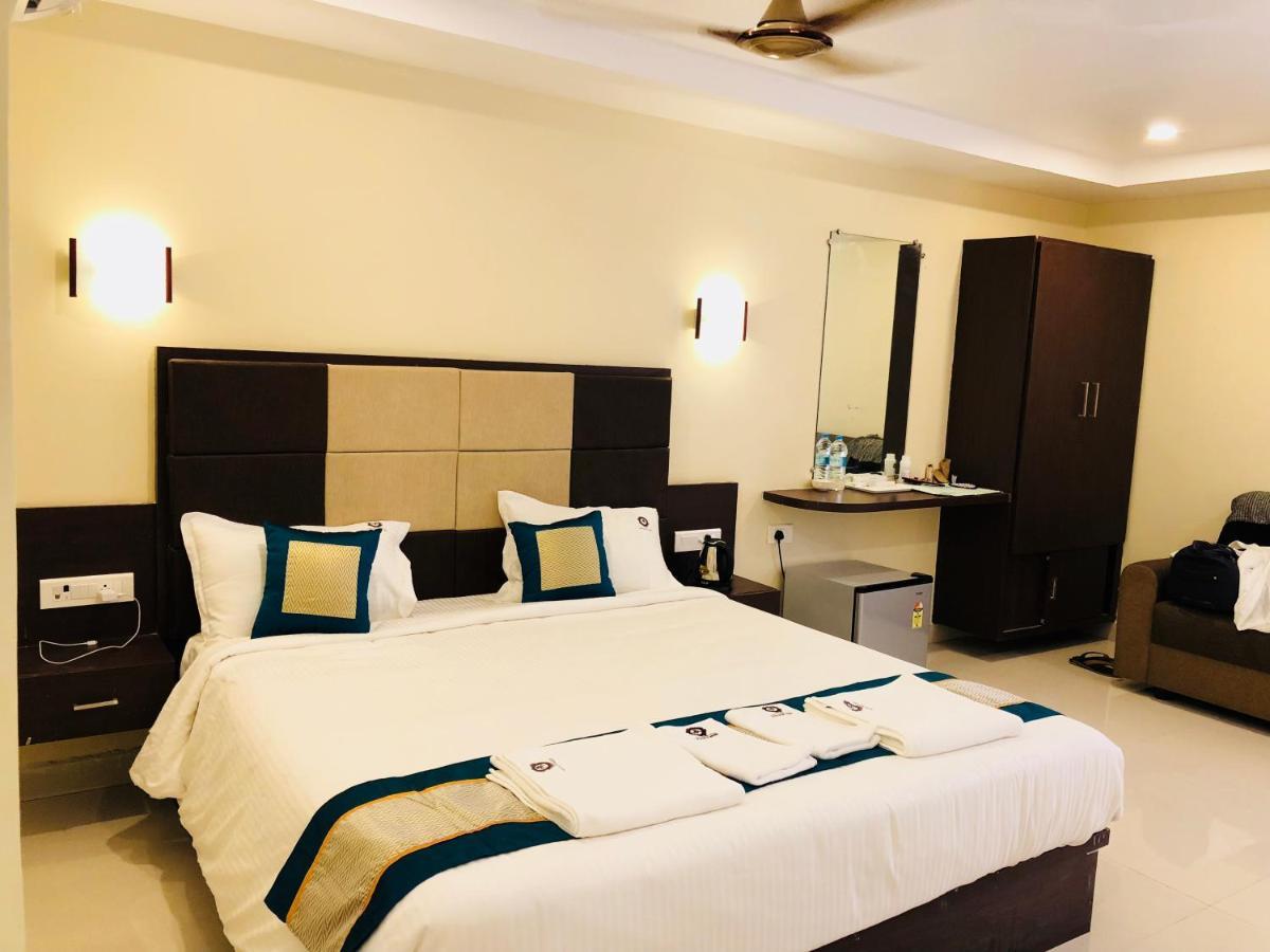 Suluru Hotel Fortune M R Grands מראה חיצוני תמונה